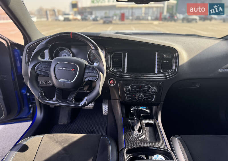 Седан Dodge Charger 2019 в Киеве