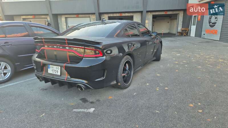 Седан Dodge Charger 2016 в Киеве