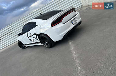 Седан Dodge Charger 2016 в 