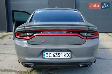 Седан Dodge Charger 2018 в 