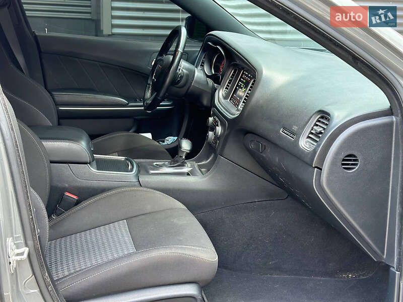 Седан Dodge Charger 2019 в Києві