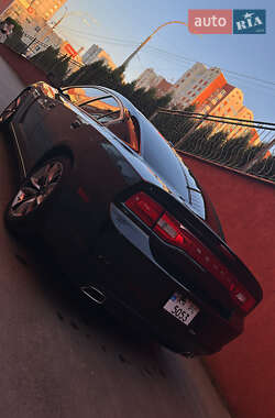 Седан Dodge Charger 2012 в 