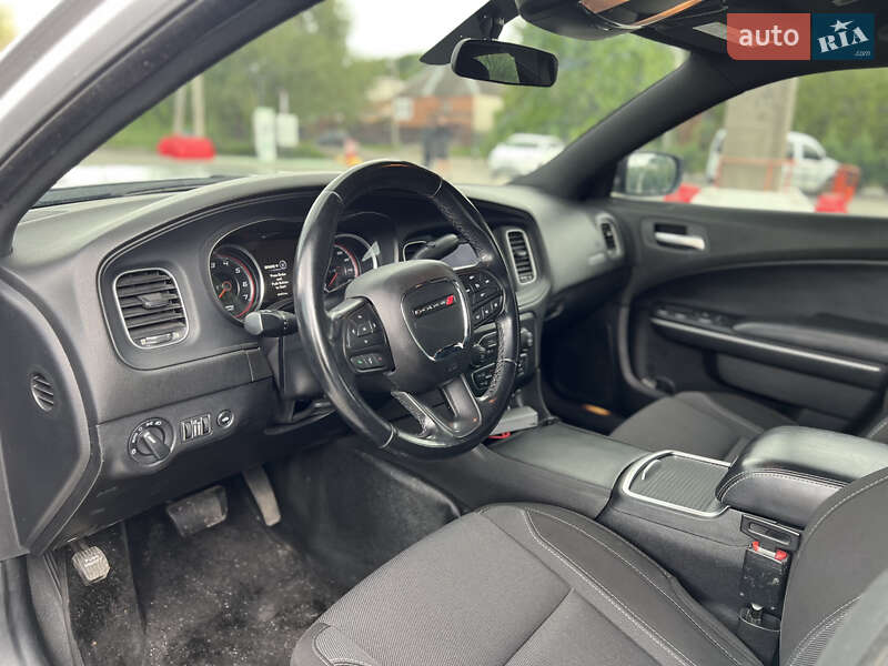 Седан Dodge Charger 2019 в Полтаві