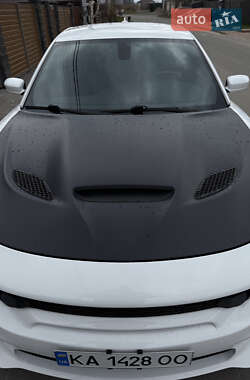 Седан Dodge Charger 2021 в 