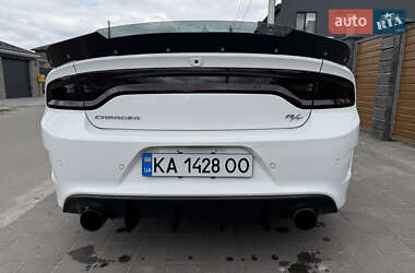 Седан Dodge Charger 2021 в 