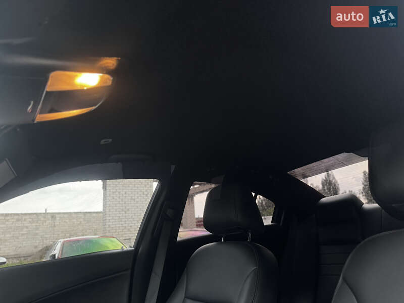 Седан Dodge Charger 2017 в Житомире