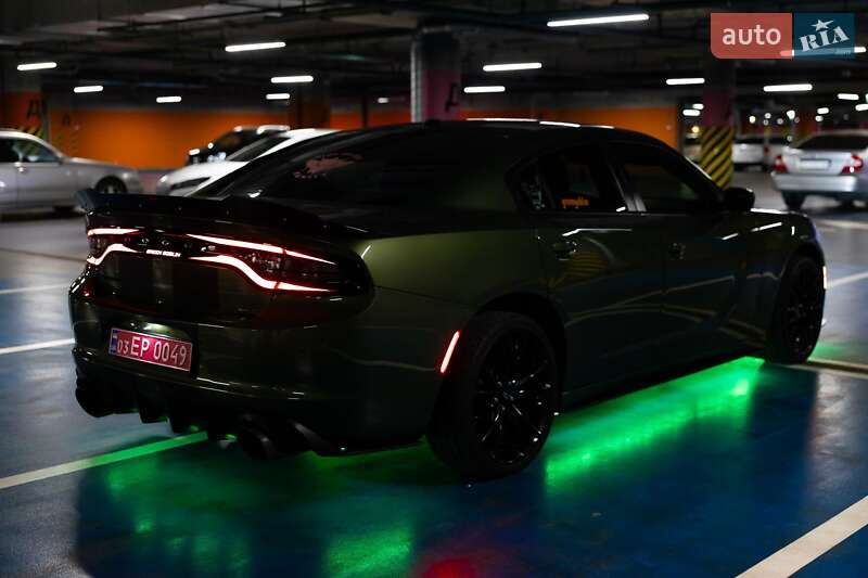 Седан Dodge Charger 2018 в Луцьку