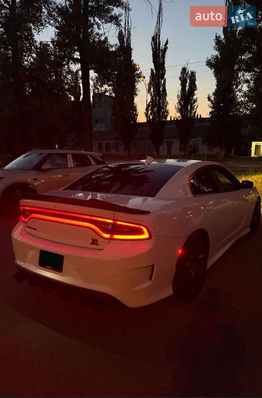 Dodge Charger 2018