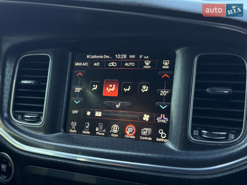 Седан Dodge Charger 2016 в Киеве фото 61 Седан Dodge Charger 2016 в Киеве