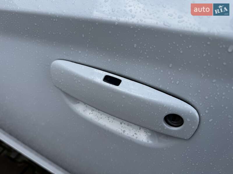 Седан Dodge Charger 2016 в Києві