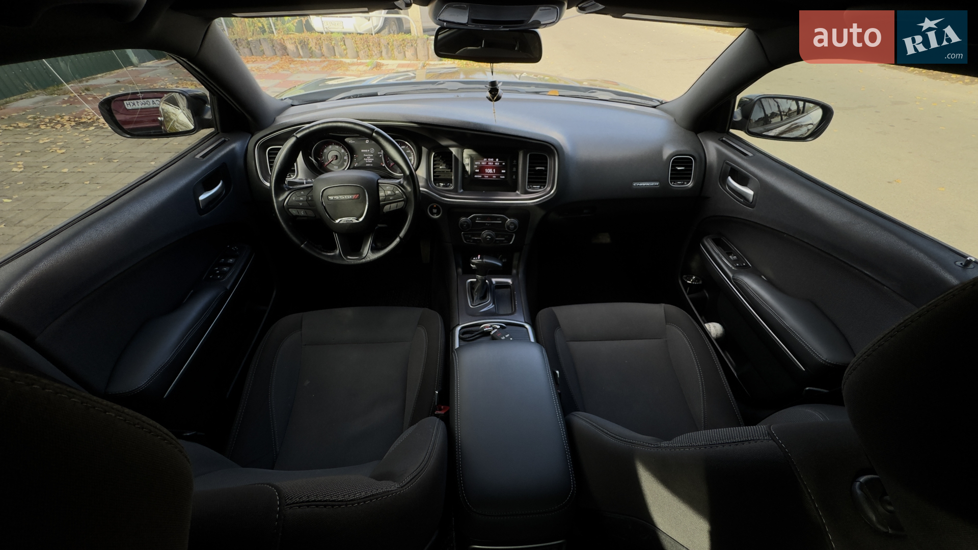2016 Dodge Charger - мініатюра 12