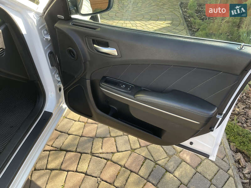 Седан Dodge Charger 2016 в Ковеле