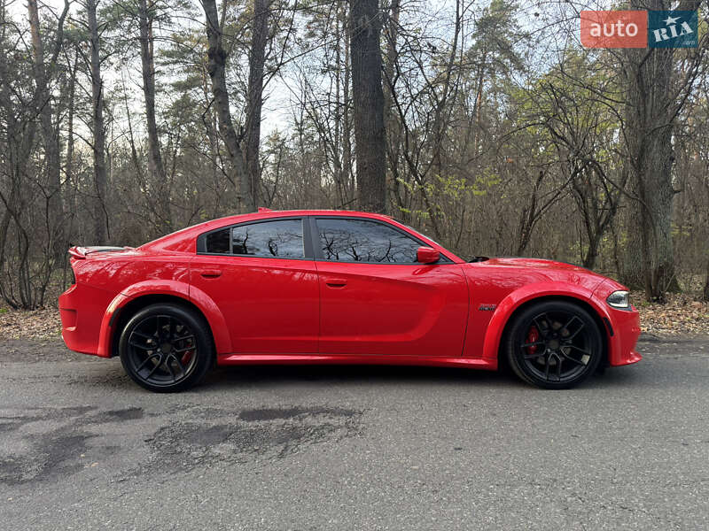 Седан Dodge Charger 2016 в Киеве