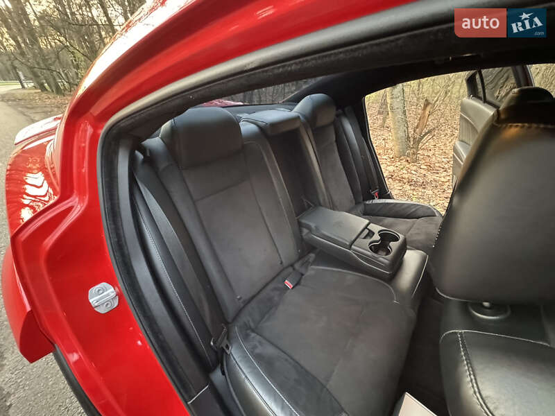 Седан Dodge Charger 2016 в Киеве