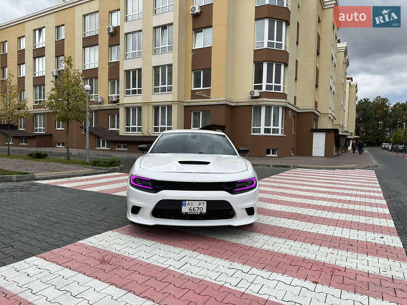 Седан Dodge Charger 2015 в Киеве