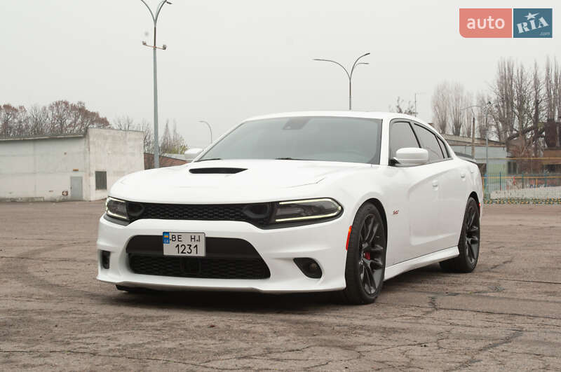 Dodge Charger 2021