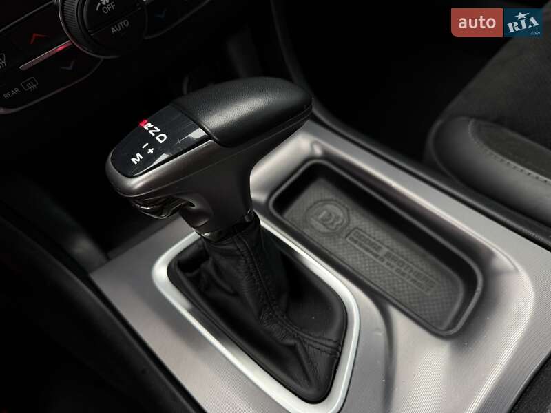 Седан Dodge Charger 2021 в Николаеве