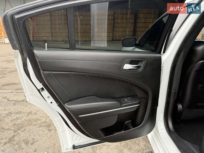 Седан Dodge Charger 2021 в Николаеве