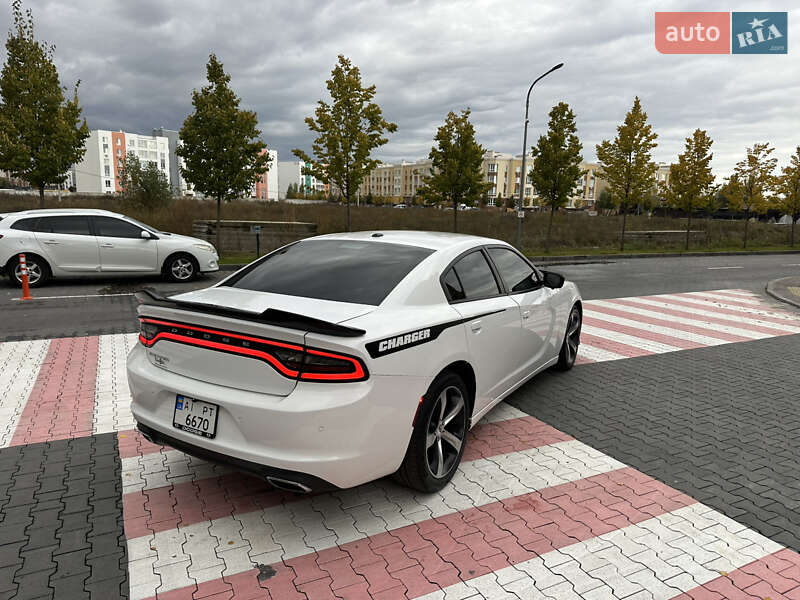 Седан Dodge Charger 2015 в Києві фото 17 Седан Dodge Charger 2015 в Києві