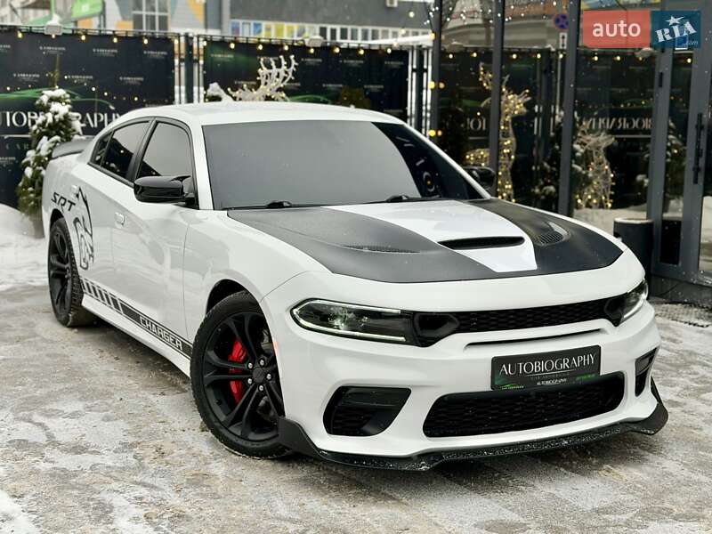 Dodge Charger 2021