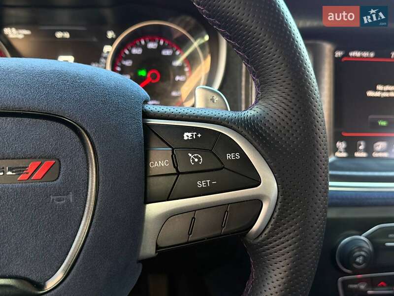 Седан Dodge Charger 2016 в Киеве