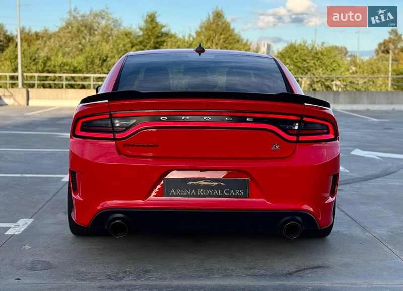 Седан Dodge Charger 2017 в Киеве