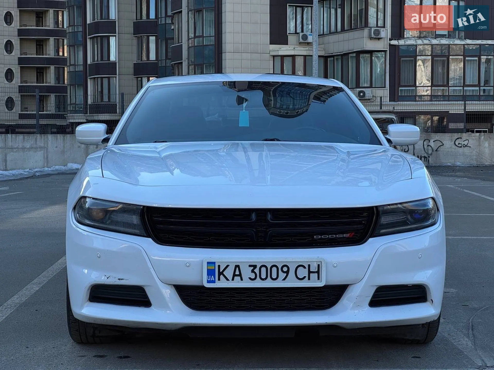 2020 Dodge Charger - фото 1