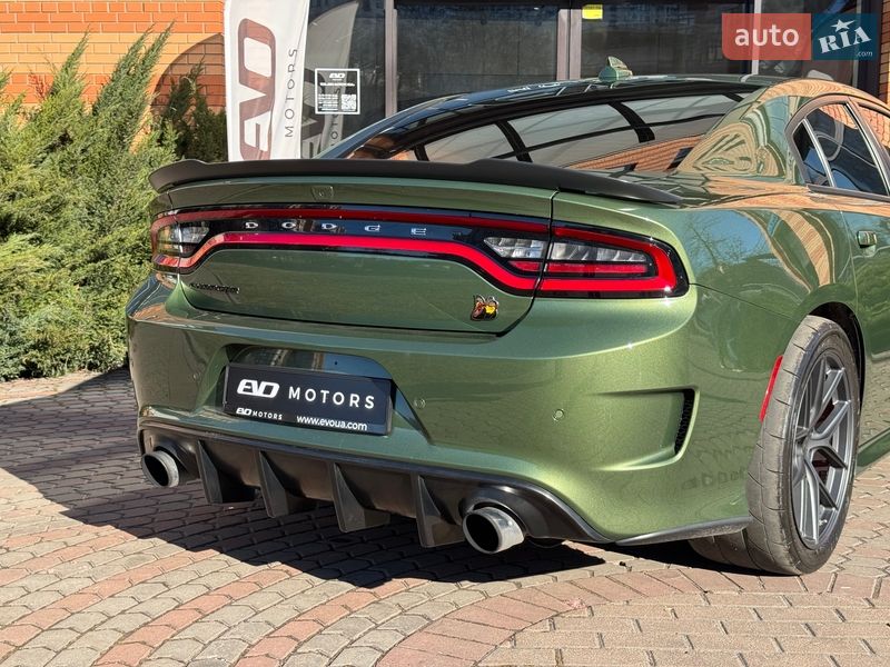 Седан Dodge Charger 2019 в Киеве