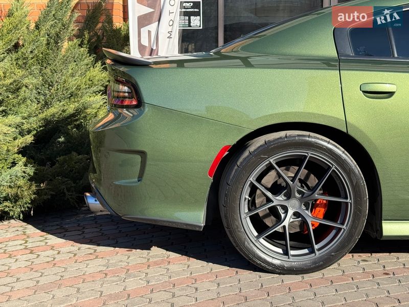 Седан Dodge Charger 2019 в Киеве