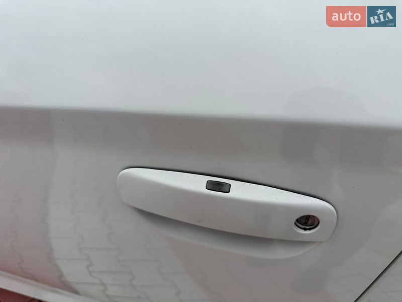 Седан Dodge Charger 2015 в Києві