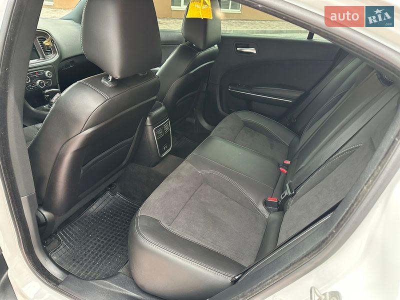 Седан Dodge Charger 2015 в Києві