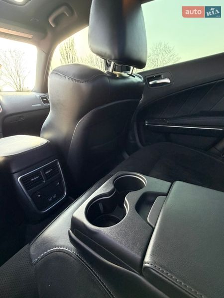 Седан Dodge Charger 2018 в Днепре