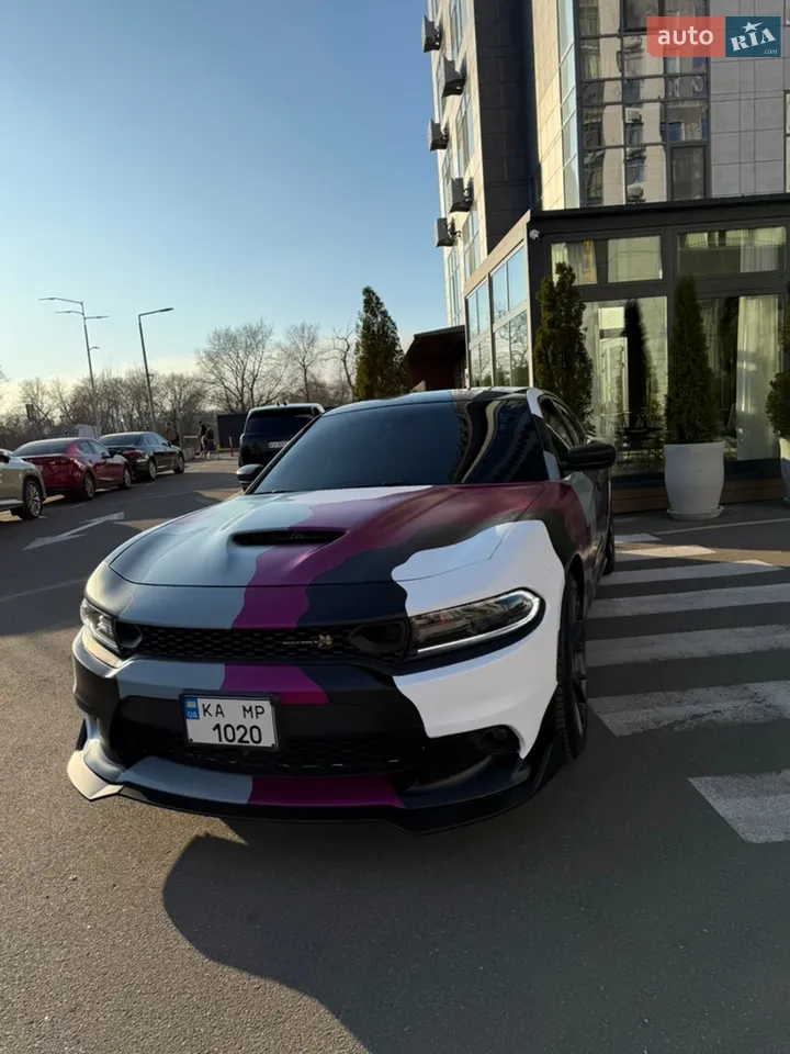 2018 Dodge Charger - мініатюра 25