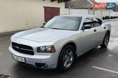 Седан Dodge Charger 2006 в Першотравенську
