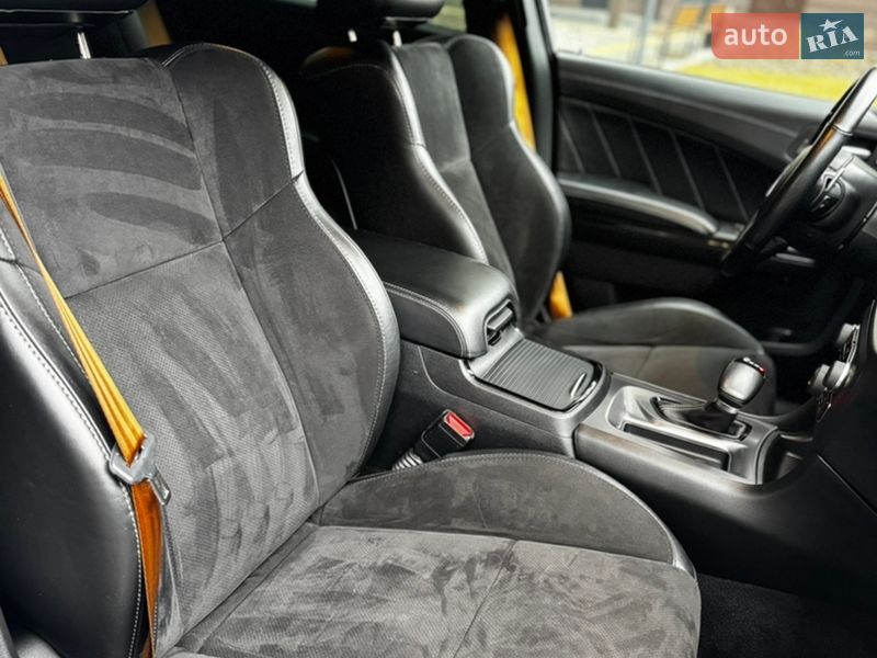 Седан Dodge Charger 2020 в Києві