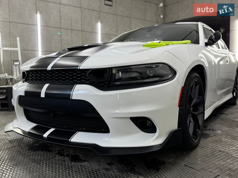 Седан Dodge Charger 2020 в Києві