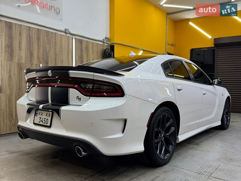 Седан Dodge Charger 2020 в Києві
