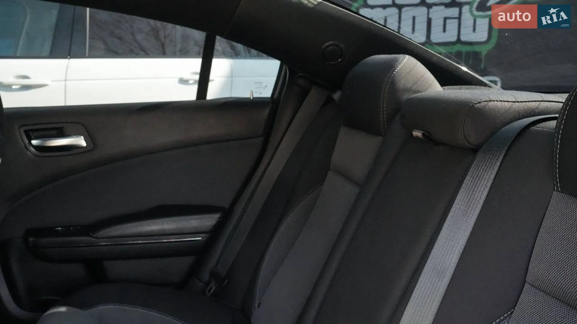 2017 Dodge Charger - мініатюра 9
