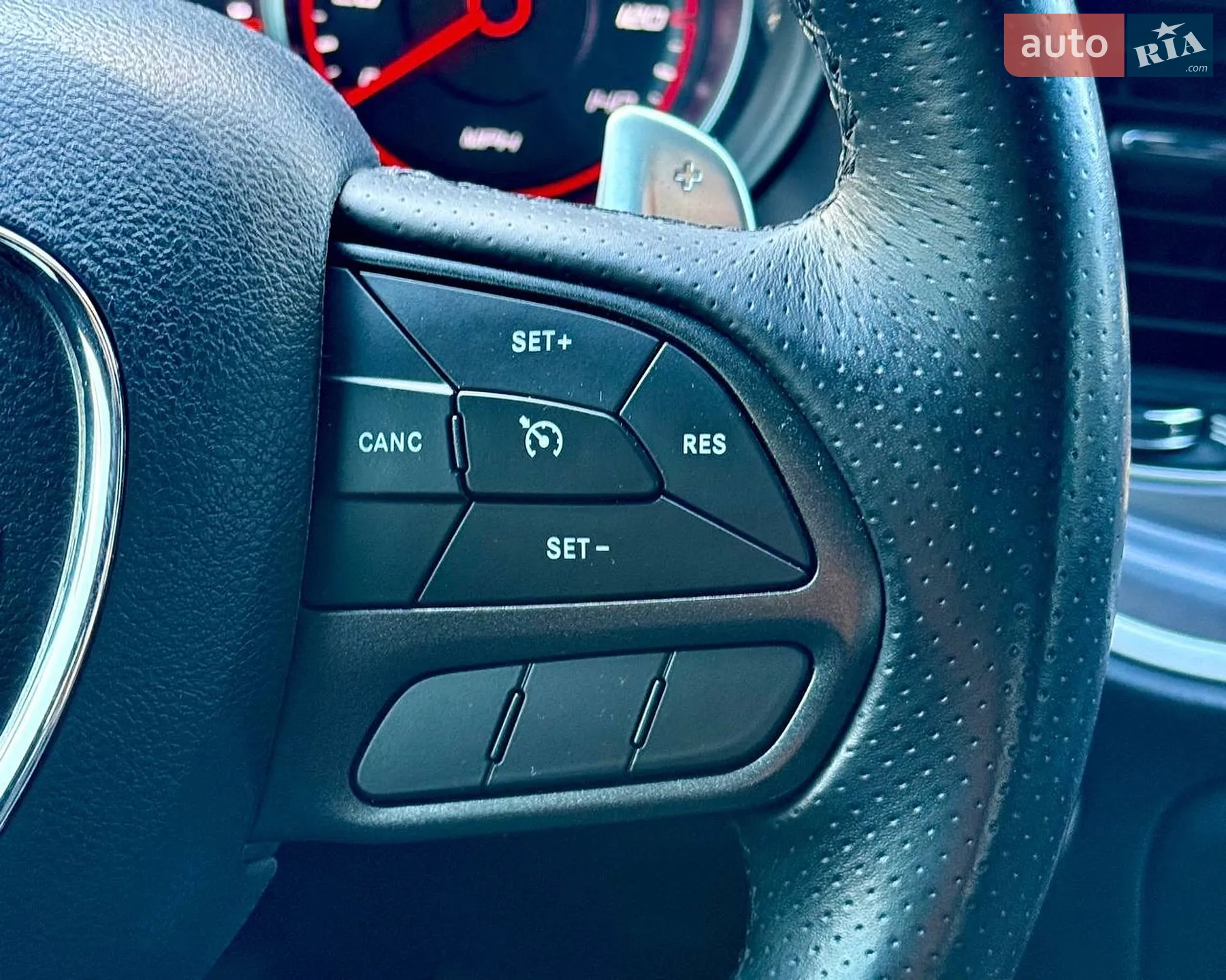2020 Dodge Charger - мініатюра 32