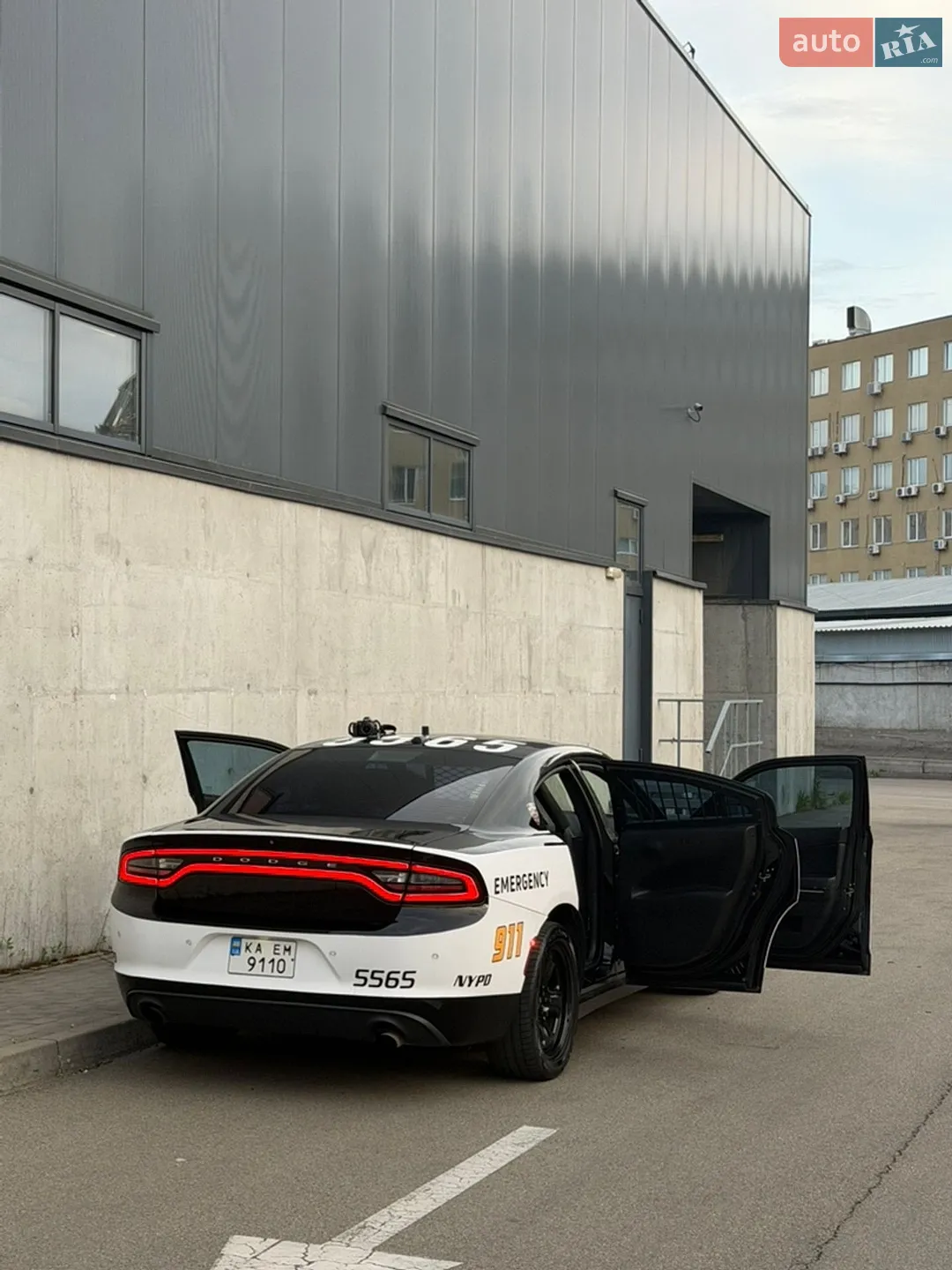 2015 Dodge Charger - мініатюра 11