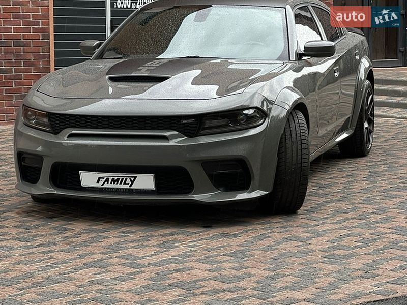 Dodge Charger 2019