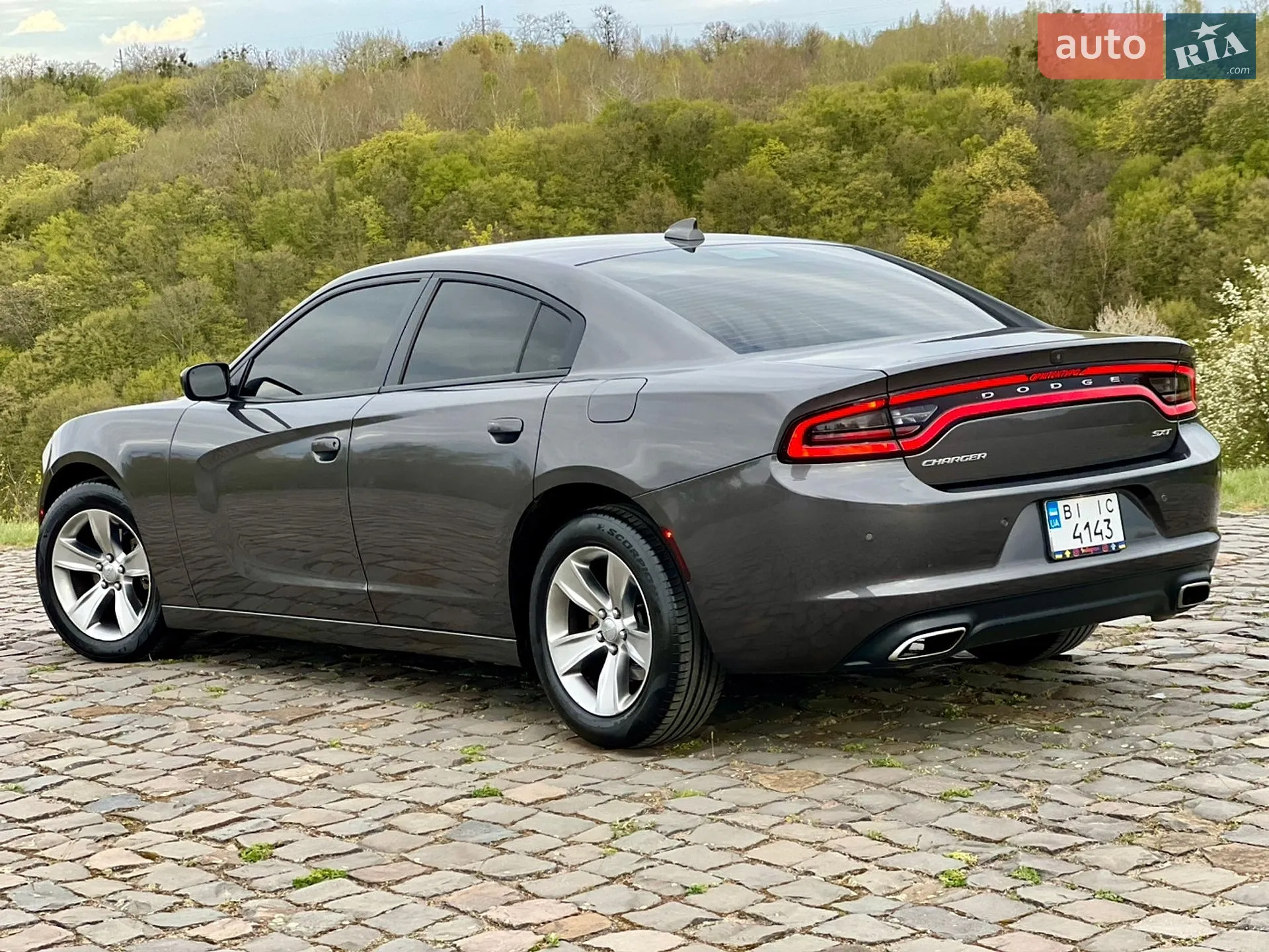 2017 Dodge Charger - мініатюра 20