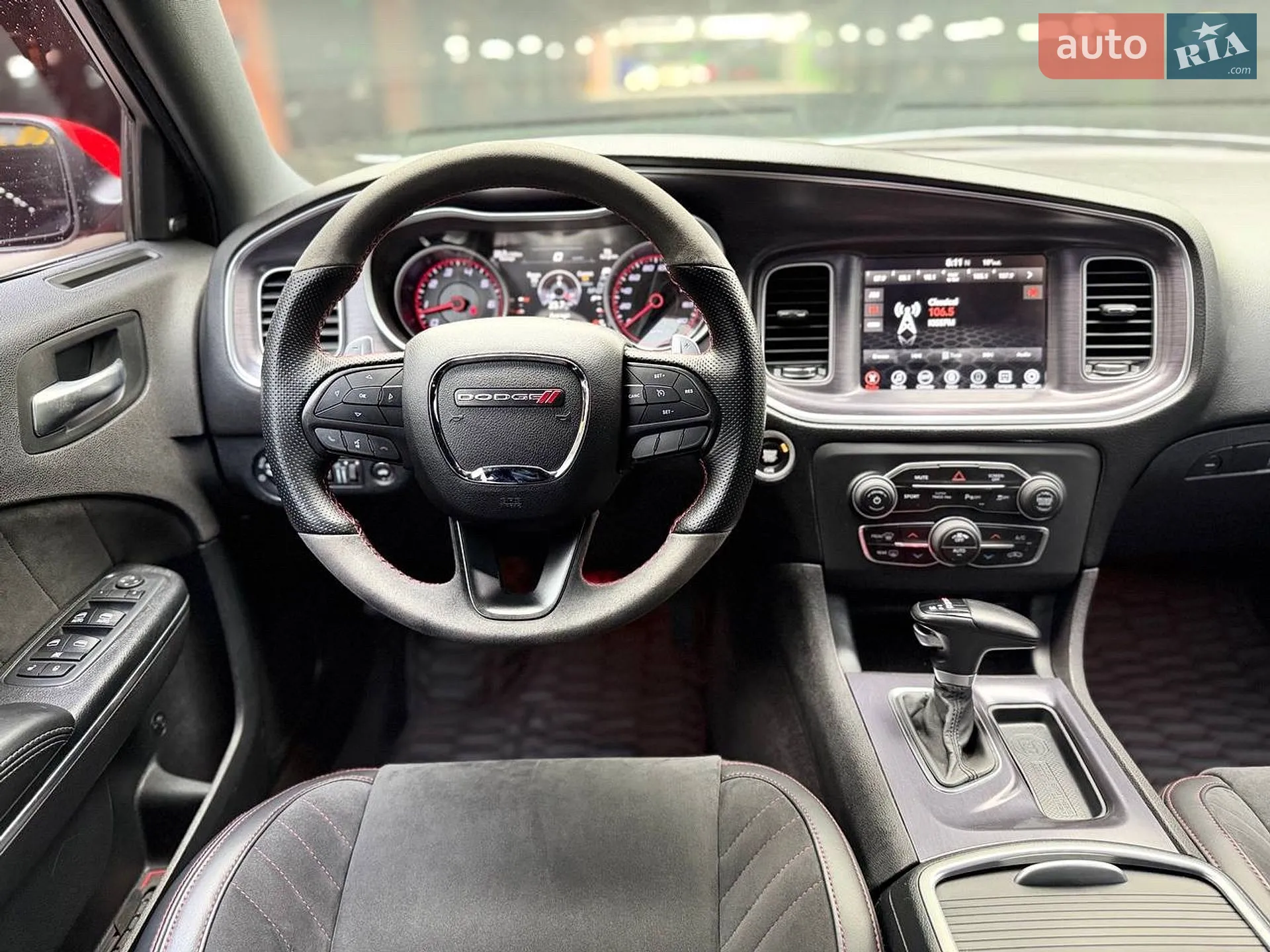 2017 Dodge Charger - мініатюра 19