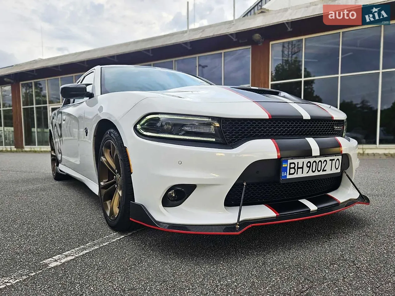 2019 Dodge Charger - мініатюра 26