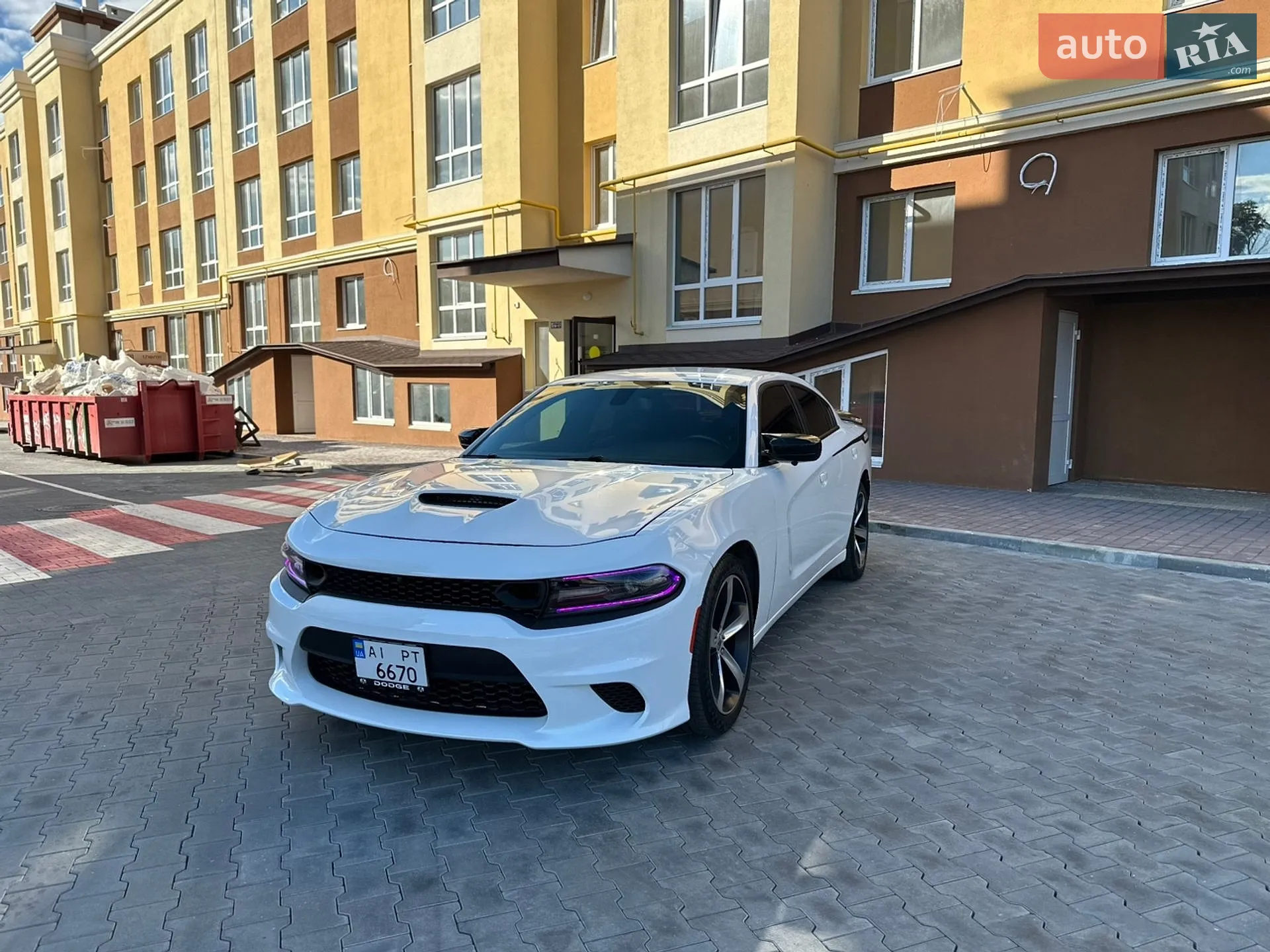 2015 Dodge Charger - мініатюра 16