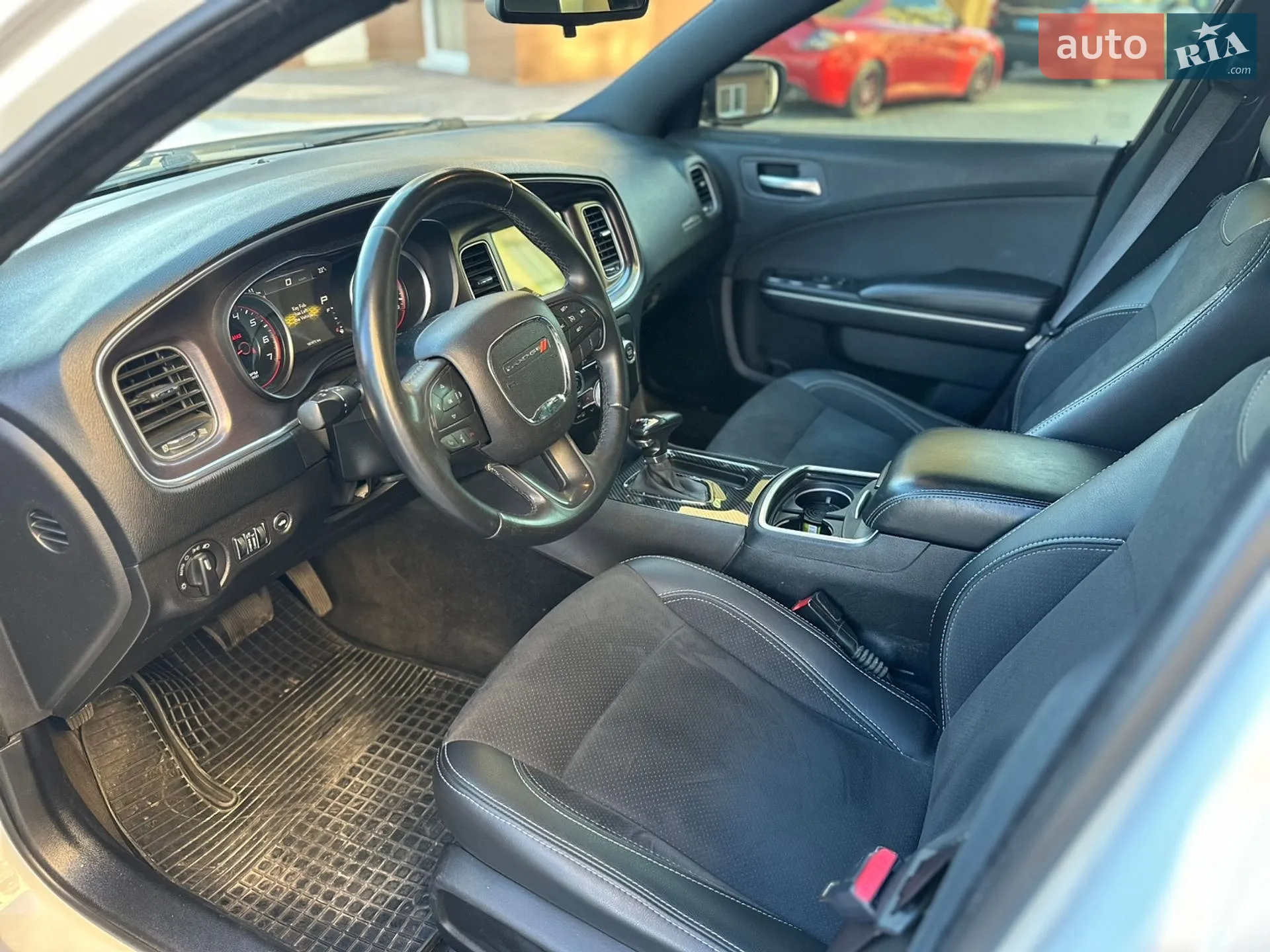 2015 Dodge Charger - мініатюра 21
