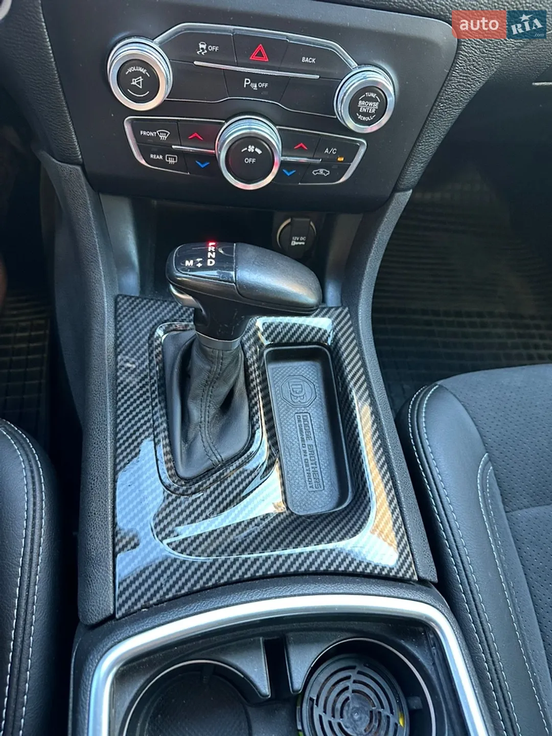 2015 Dodge Charger - мініатюра 37