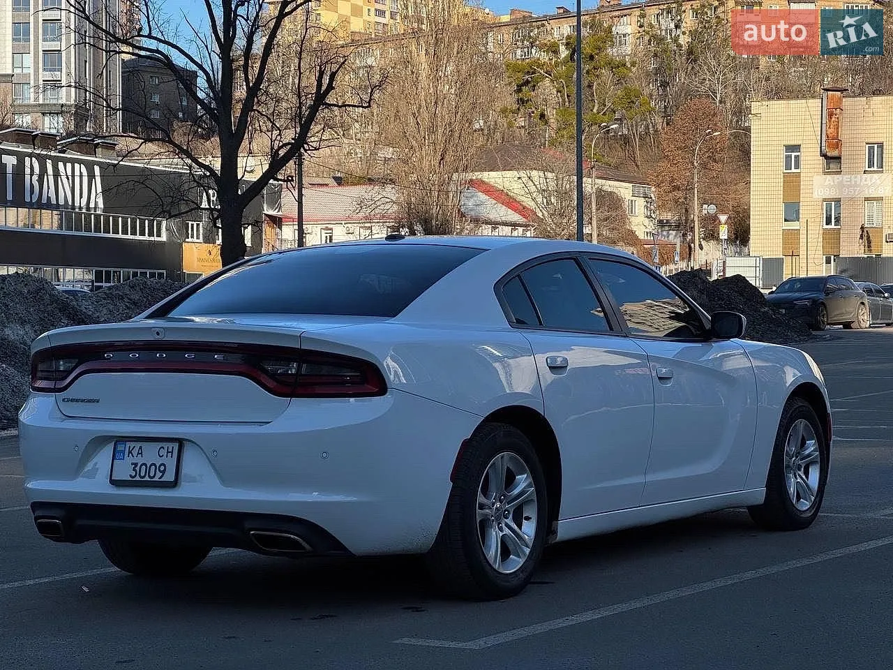 2020 Dodge Charger - мініатюра 2