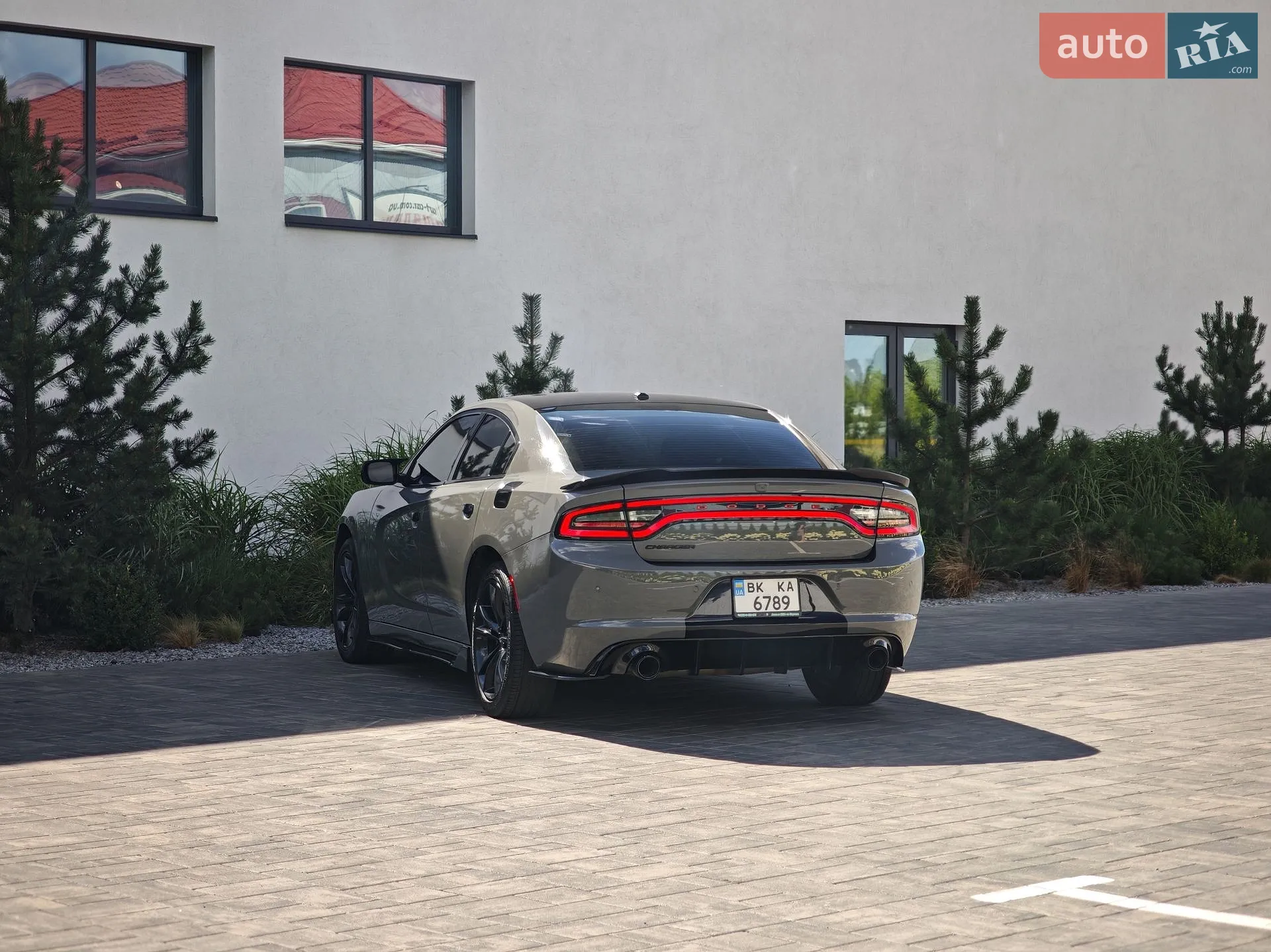 2017 Dodge Charger - мініатюра 6
