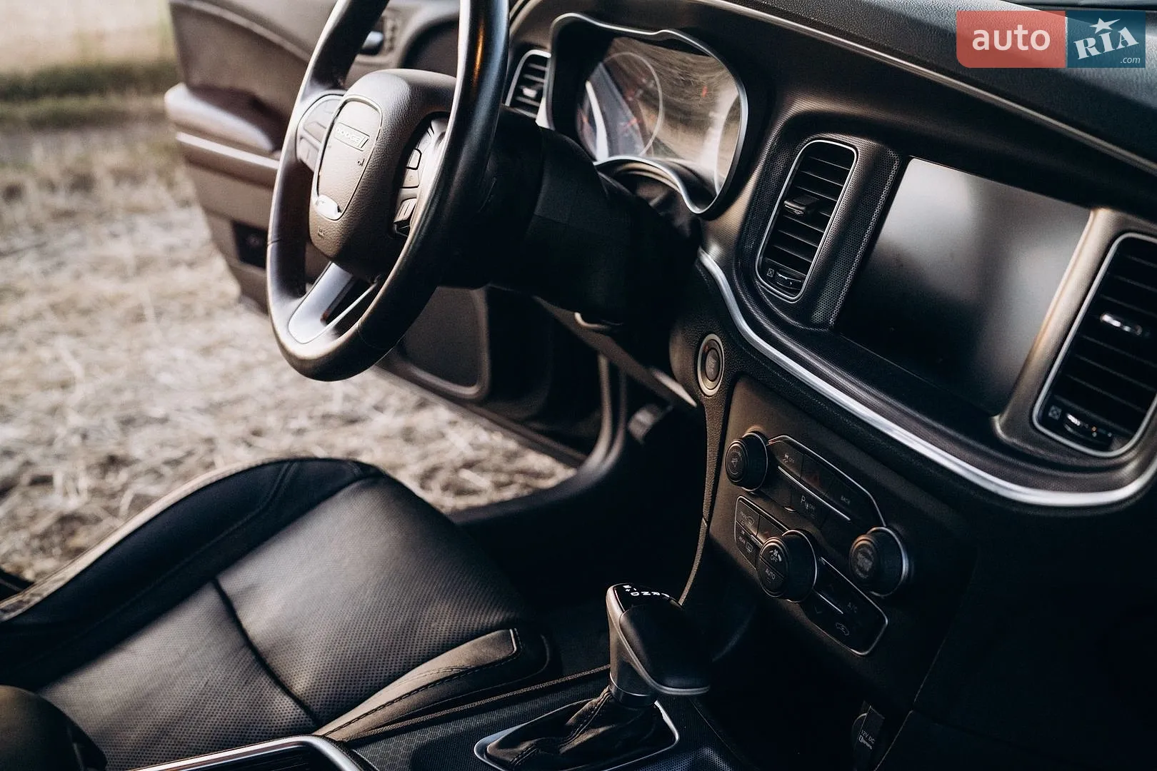 2015 Dodge Charger - мініатюра 26